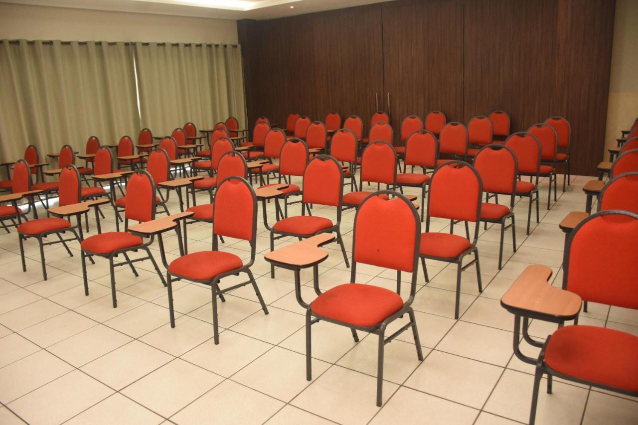 Larison Hotéis - Ji-Paraná Extérieur photo
